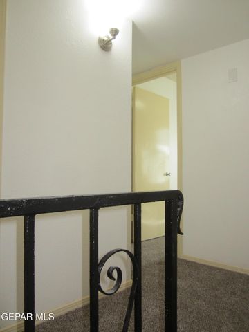 220 Moon River Lane, El Paso, TX 79912