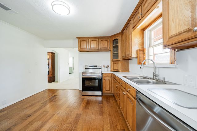 809 Cobb Street, Bridgeport, TX 76426