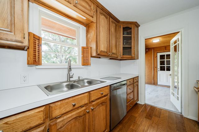 809 Cobb Street, Bridgeport, TX 76426