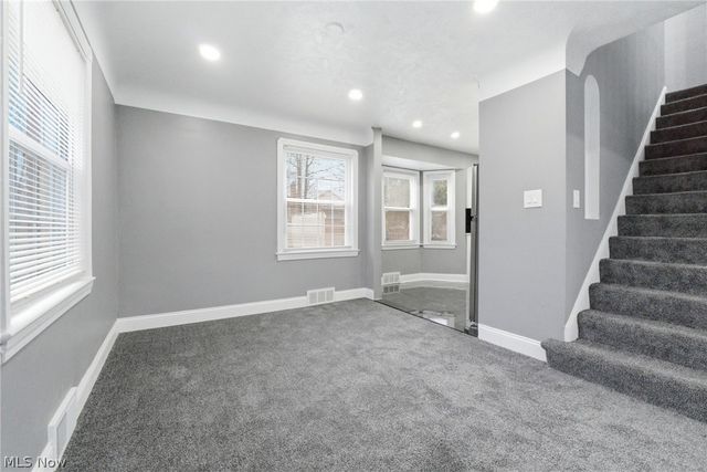 3153 Becket Road, Cleveland, OH 44120