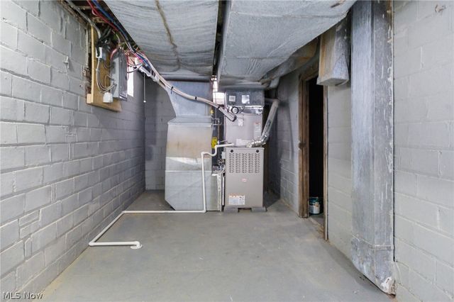 3153 Becket Road, Cleveland, OH 44120