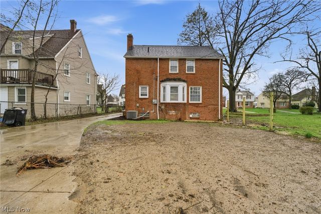 3153 Becket Road, Cleveland, OH 44120