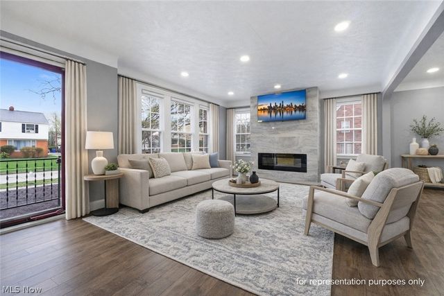 3153 Becket Road, Cleveland, OH 44120