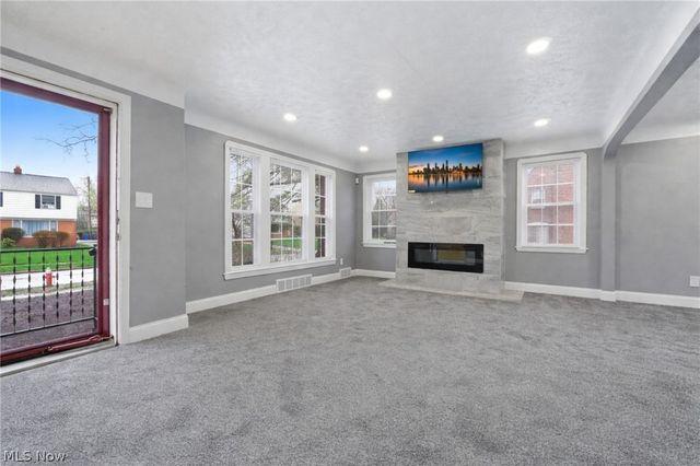 3153 Becket Road, Cleveland, OH 44120