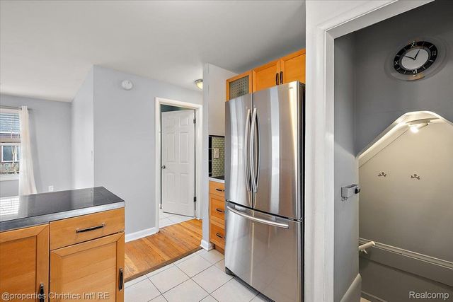 2435 Sunnyknoll Avenue, Berkley, MI 48072