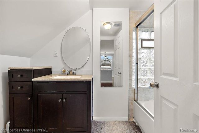 2435 Sunnyknoll Avenue, Berkley, MI 48072