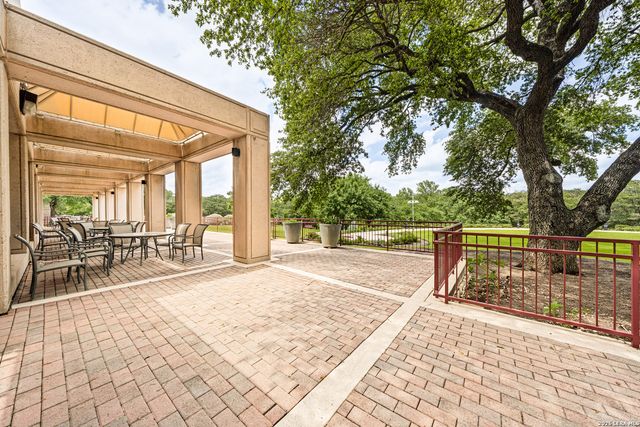1 Towers Park Ln Apt 1205, San Antonio, TX 78209