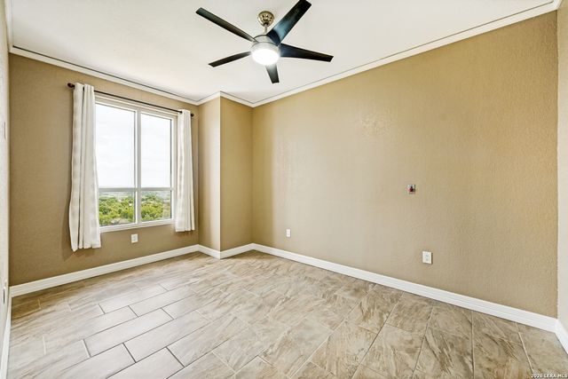1 Towers Park Ln Apt 1205, San Antonio, TX 78209