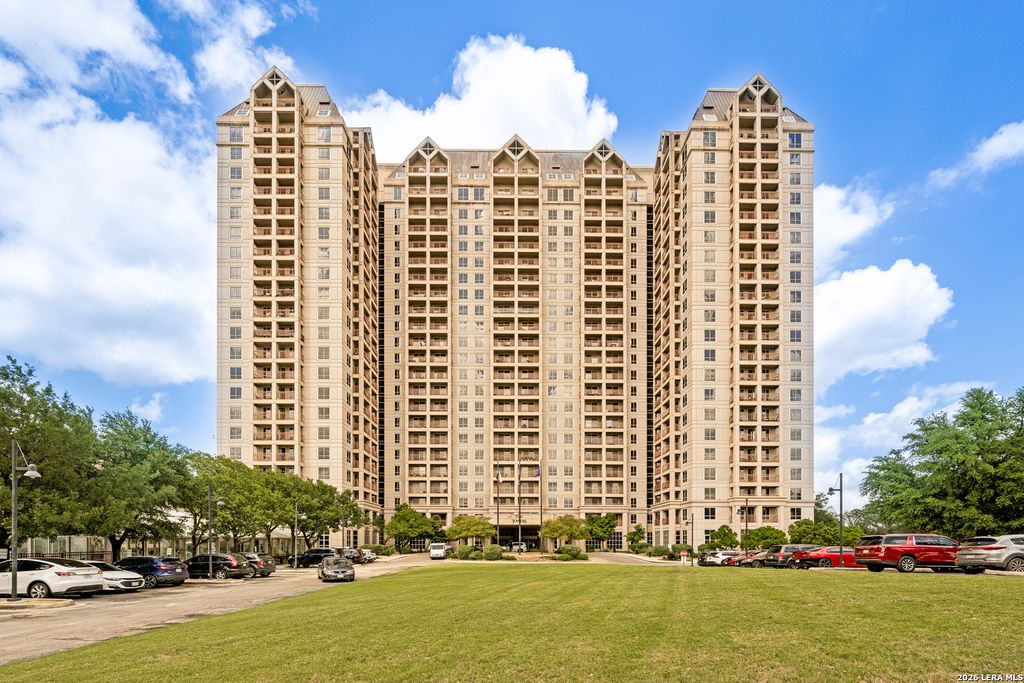 1 Towers Park Ln Apt 1205, San Antonio, TX 78209