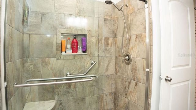 304 46TH AVENUE TERRACE W 216, Bradenton, FL 34207