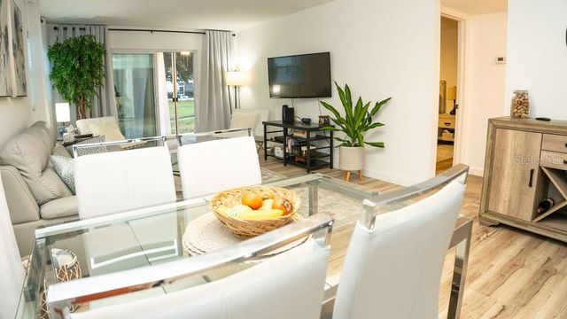 304 46TH AVENUE TERRACE W 216, Bradenton, FL 34207