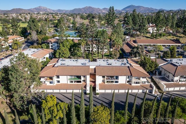 17617 Pomerado Rd 215, San Diego, CA 92128