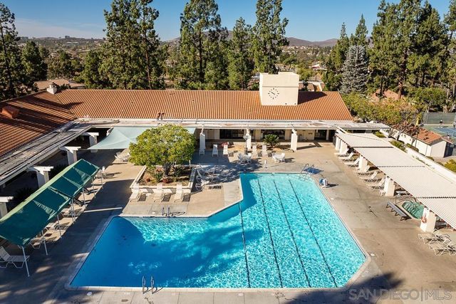 17617 Pomerado Rd 215, San Diego, CA 92128