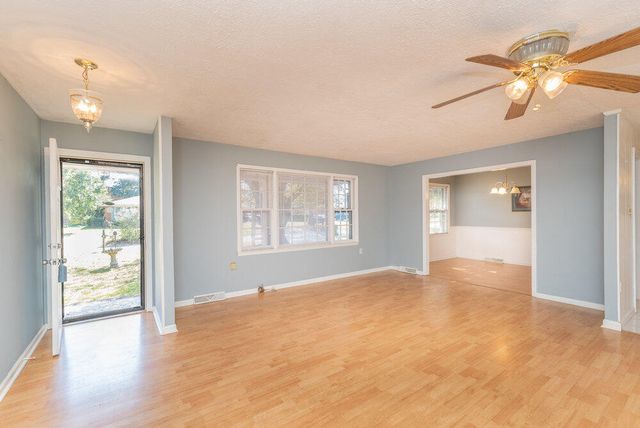 410 Heathwood Drive, Aiken, SC 29803