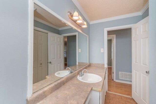 410 Heathwood Drive, Aiken, SC 29803