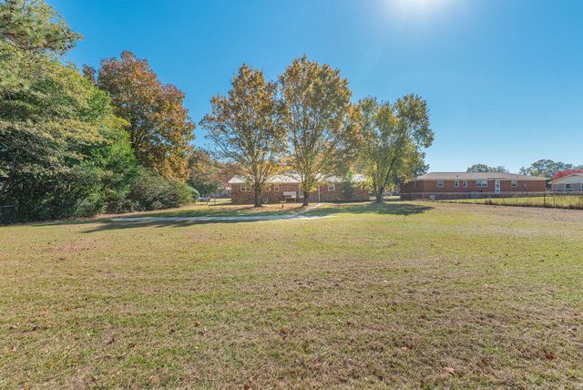 410 Heathwood Drive, Aiken, SC 29803