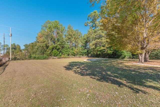 410 Heathwood Drive, Aiken, SC 29803