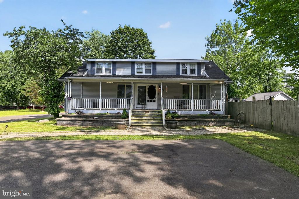 66 2ND ST, Marlton, NJ 08053