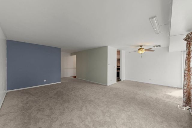 2640 Mitchell Drive 4, Woodridge, IL 60517
