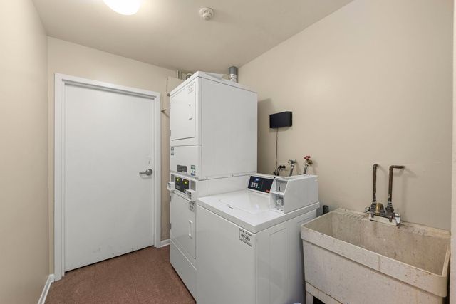 2640 Mitchell Drive 4, Woodridge, IL 60517