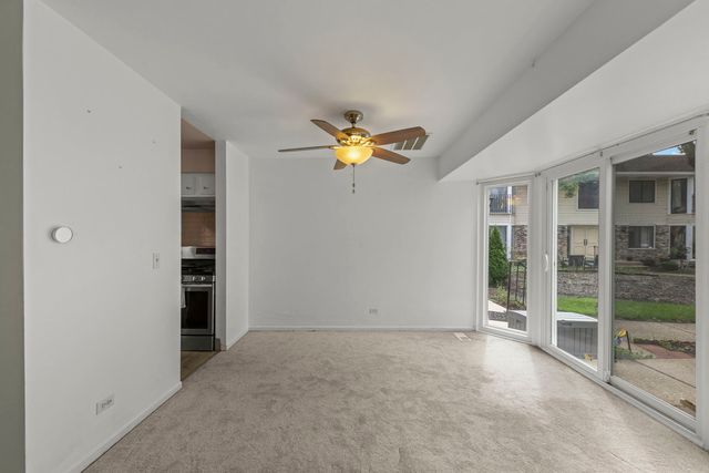 2640 Mitchell Drive 4, Woodridge, IL 60517