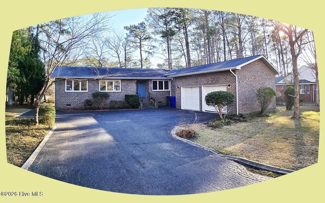 82 Fairway Drive, Shallotte, NC 28470