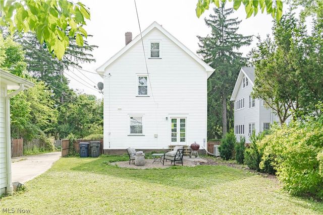 2661 Idlewood Road, Cleveland Heights, OH 44118