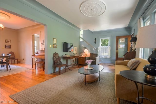 2661 Idlewood Road, Cleveland Heights, OH 44118
