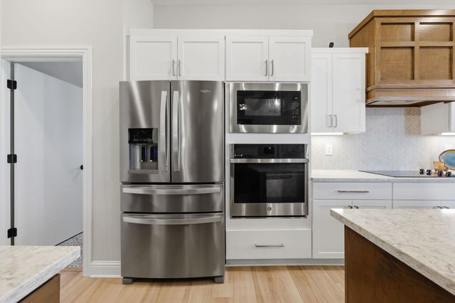 4961 N Emerald, Maize, KS 67101