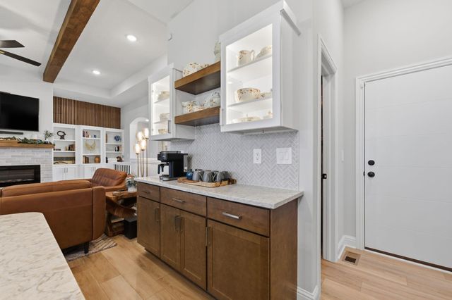 4961 N Emerald, Maize, KS 67101