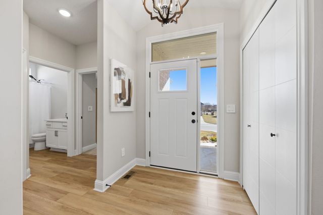 4961 N Emerald, Maize, KS 67101