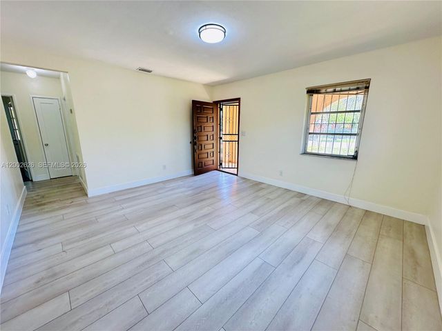 6241 SW 2nd St 6241, Miami, FL 33144