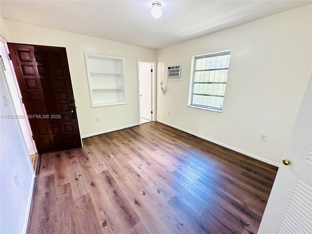 6241 SW 2nd St 6241, Miami, FL 33144