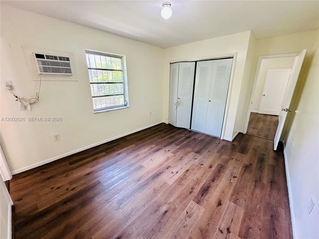 6241 SW 2nd St 6241, Miami, FL 33144