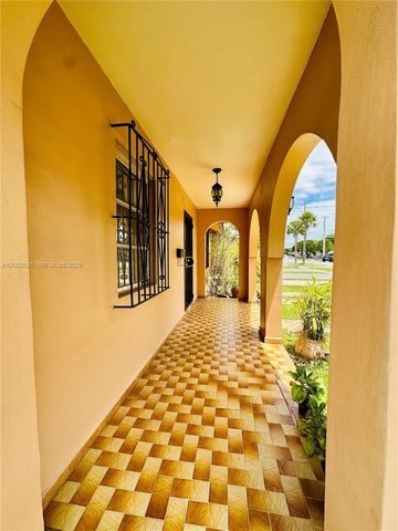 6241 SW 2nd St 6241, Miami, FL 33144