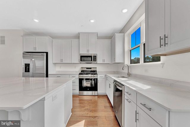 118 MARTHA BROKAW WAY, Titusville, NJ 08560