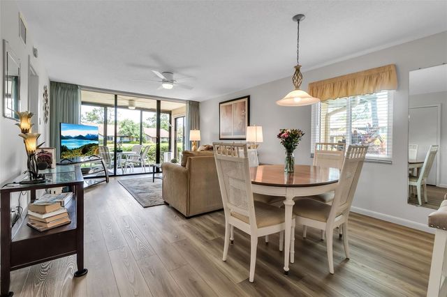 5224 LAKE VILLAGE DRIVE 67, Sarasota, FL 34235