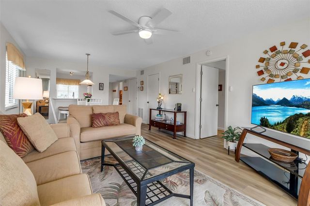 5224 LAKE VILLAGE DRIVE 67, Sarasota, FL 34235