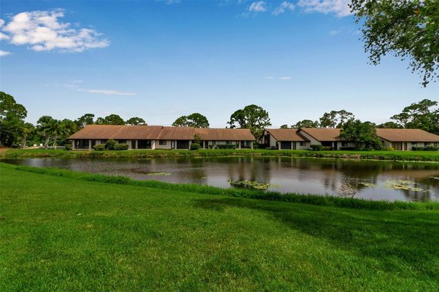 5224 LAKE VILLAGE DRIVE 67, Sarasota, FL 34235