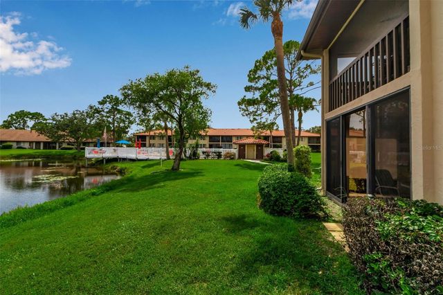 5224 LAKE VILLAGE DRIVE 67, Sarasota, FL 34235