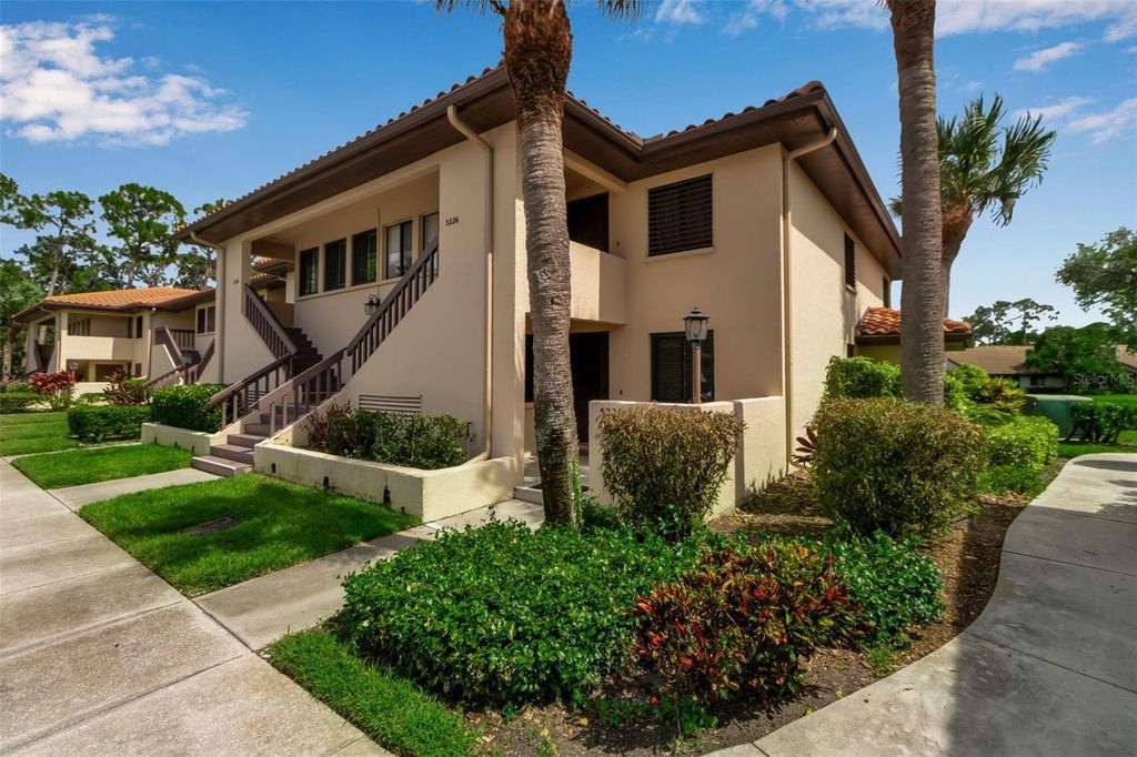 5224 LAKE VILLAGE DRIVE 67, Sarasota, FL 34235
