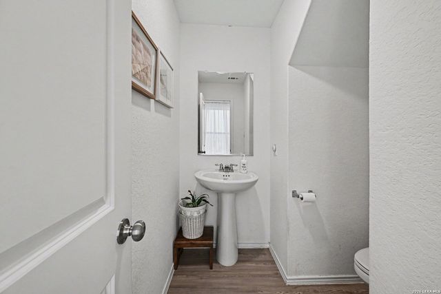 7715 Parish Pl, San Antonio, TX 78253