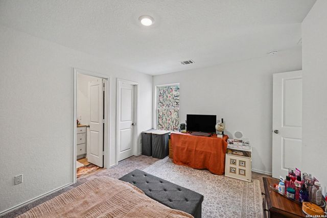 7715 Parish Pl, San Antonio, TX 78253