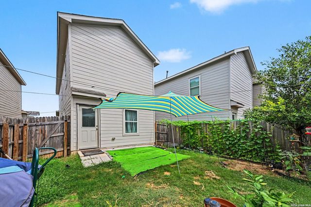 7715 Parish Pl, San Antonio, TX 78253