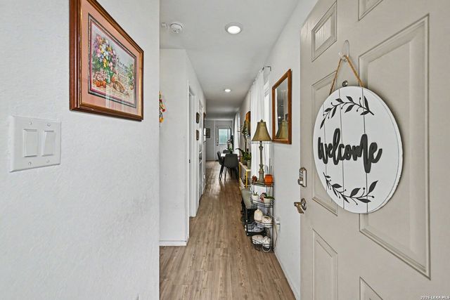 7715 Parish Pl, San Antonio, TX 78253