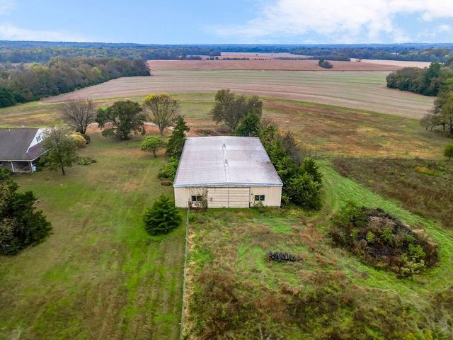 34848 Woodland Road, Paola, KS 66071