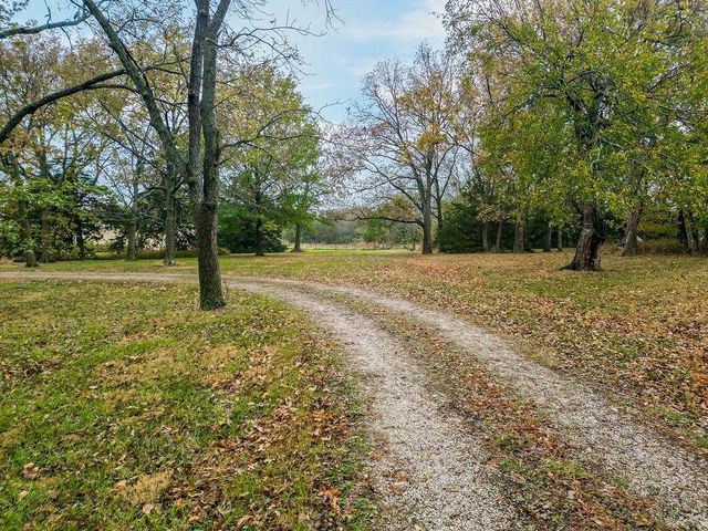 34848 Woodland Road, Paola, KS 66071