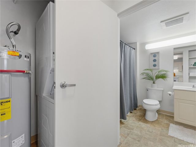 801 South Street 2408, Honolulu, HI 96813