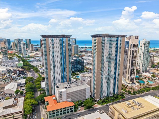801 South Street 2408, Honolulu, HI 96813
