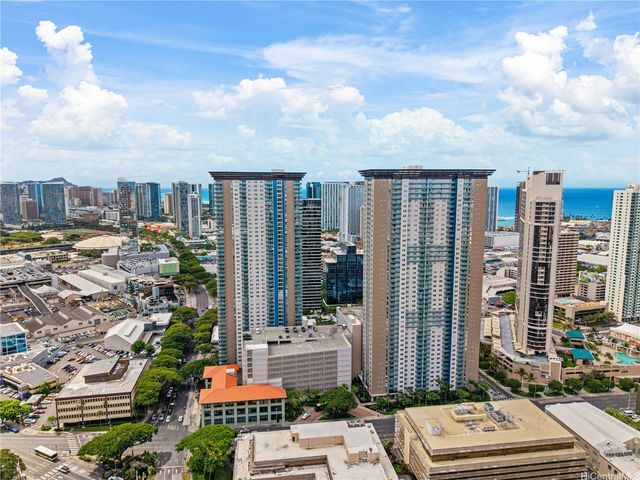 801 South Street 2408, Honolulu, HI 96813